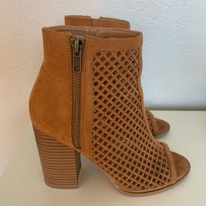 Forever 21 opened toed bootie size 7